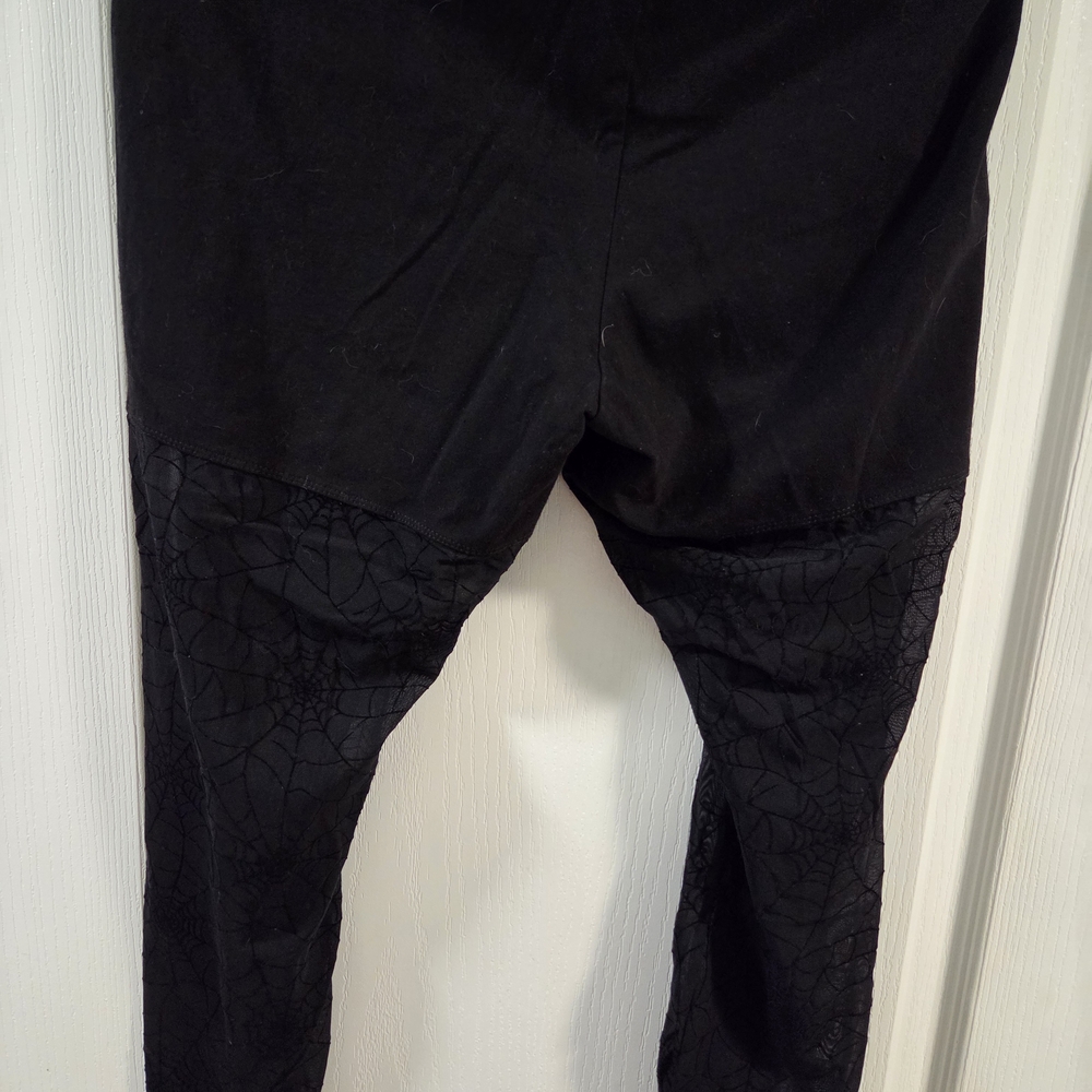 NWOT Torrid Full-Length Flocked Legging- Spider Web- Size 2x - Picture 7 of 9